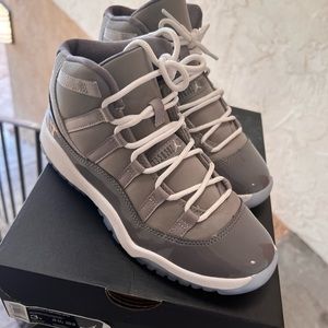 Jordan Cool grey 11 size 3y